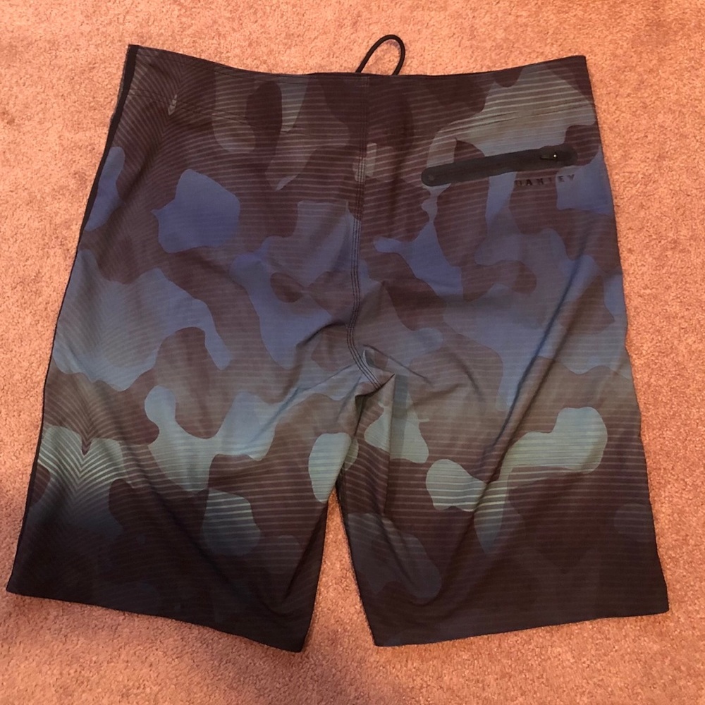 Marked Down Oakley Bathing Suit - image 3